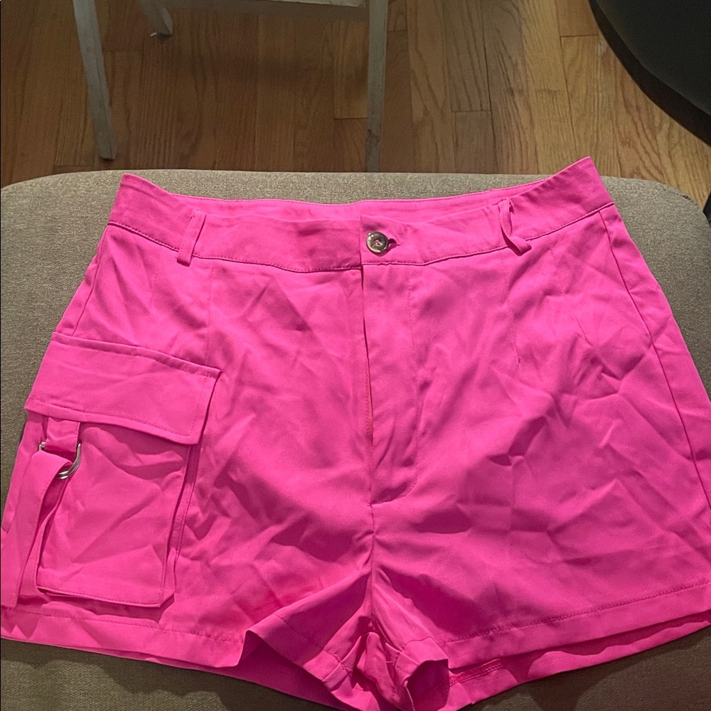 Pink Women's Cargo light material Shorts